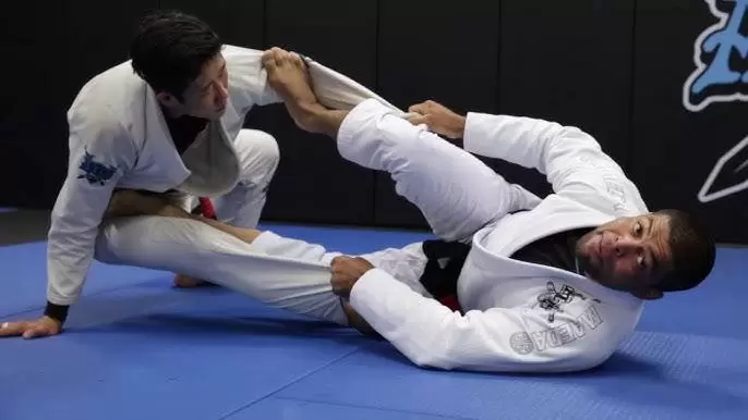 The Ultimate Guide To Mastering The Spider Guard In Brazilian Jiu-Jitsu